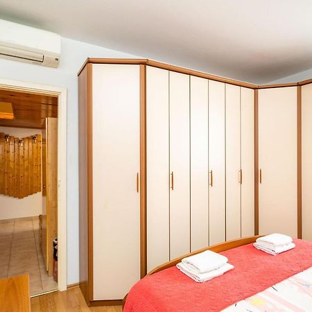 Spacious Three Bedroom Apartment Ντουμπρόβνικ Εξωτερικό φωτογραφία