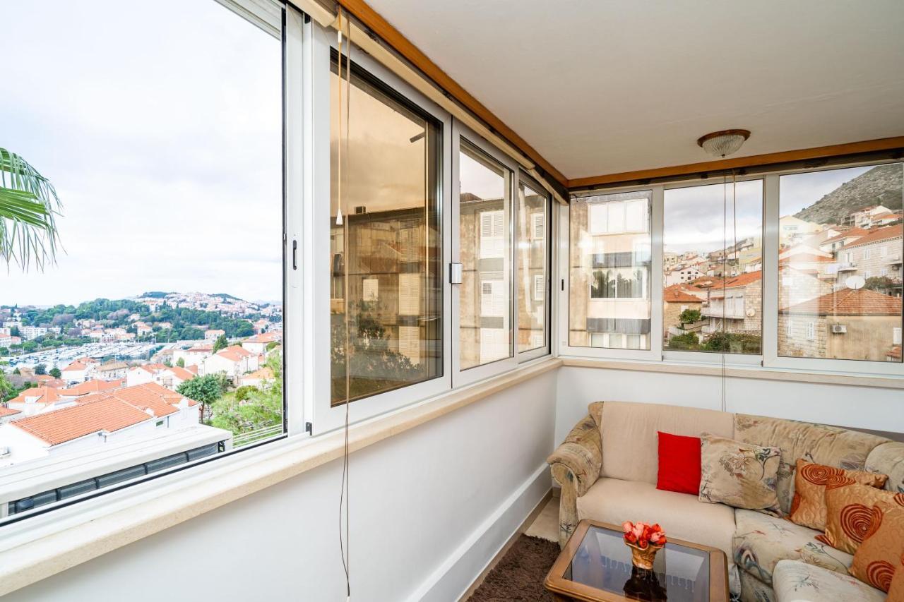 Spacious Three Bedroom Apartment Ντουμπρόβνικ Εξωτερικό φωτογραφία