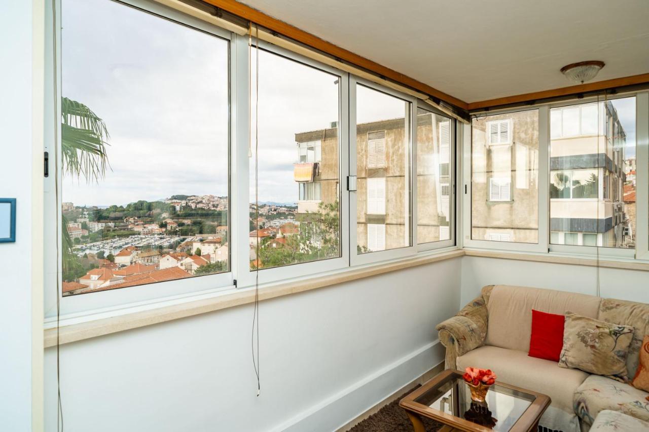 Spacious Three Bedroom Apartment Ντουμπρόβνικ Εξωτερικό φωτογραφία