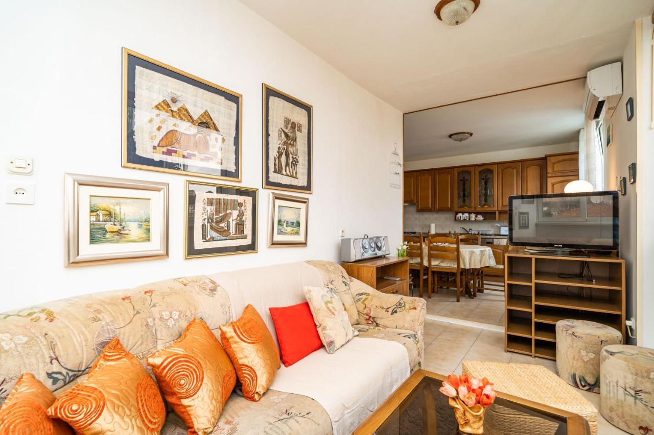 Spacious Three Bedroom Apartment Ντουμπρόβνικ Εξωτερικό φωτογραφία