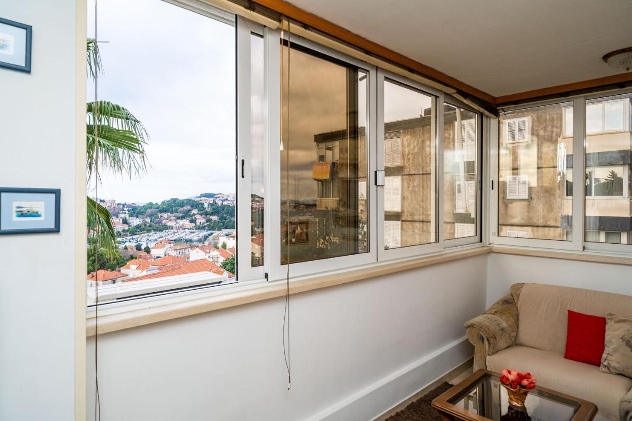 Spacious Three Bedroom Apartment Ντουμπρόβνικ Εξωτερικό φωτογραφία