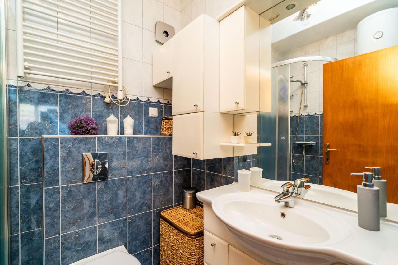 Spacious Three Bedroom Apartment Ντουμπρόβνικ Εξωτερικό φωτογραφία
