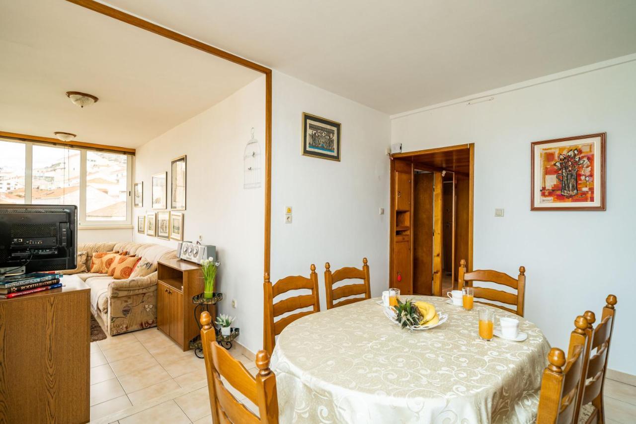 Spacious Three Bedroom Apartment Ντουμπρόβνικ Εξωτερικό φωτογραφία