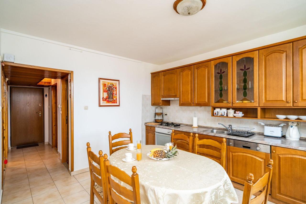 Spacious Three Bedroom Apartment Ντουμπρόβνικ Εξωτερικό φωτογραφία